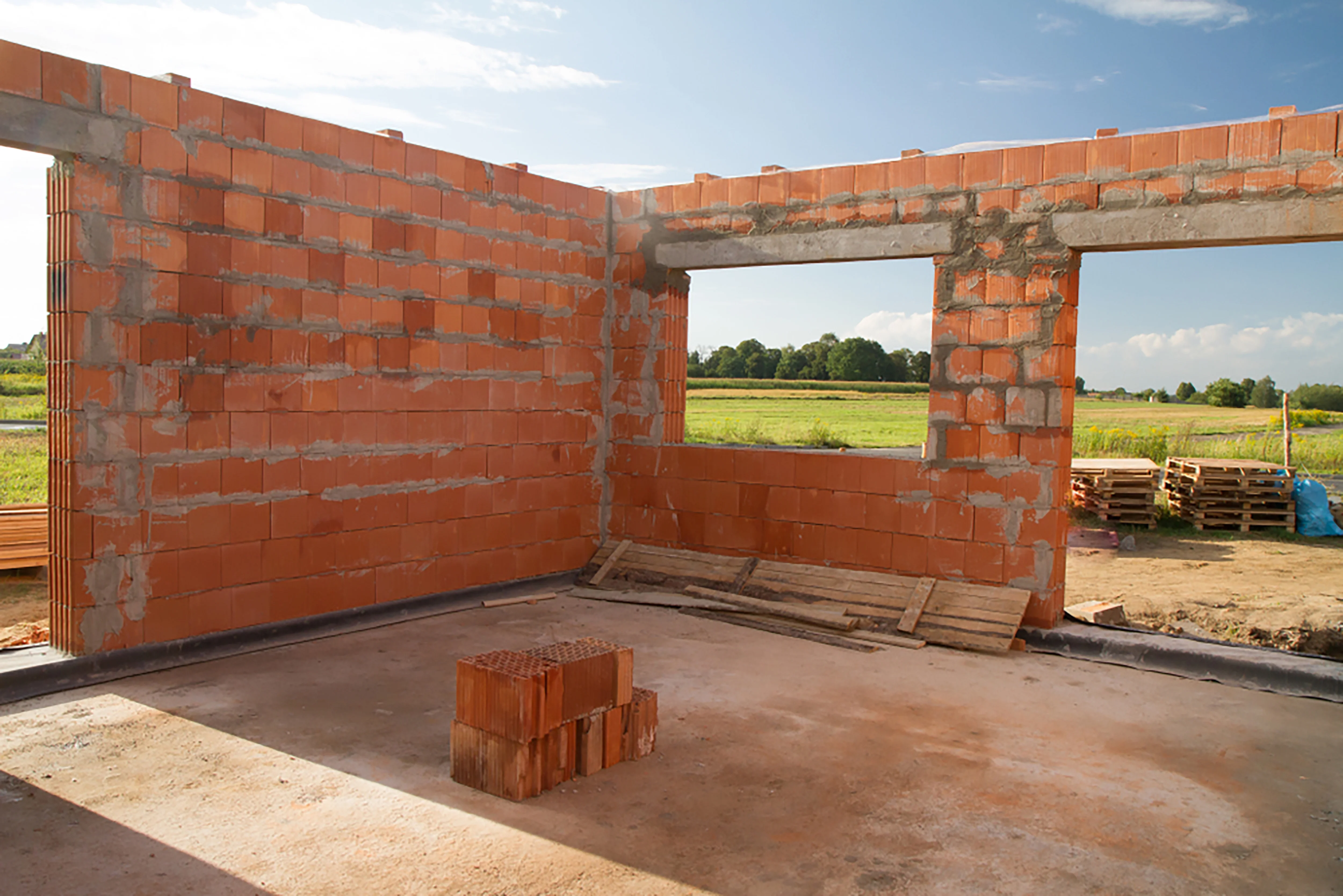 Interior walls and partitions